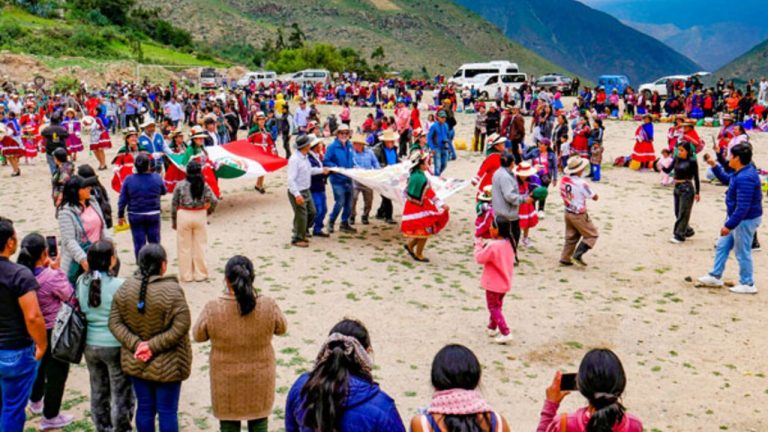 17febrero_comunidades1_c