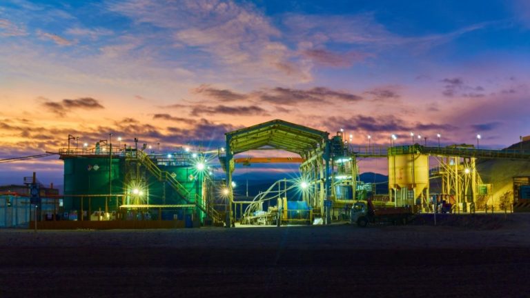 171105944035YneubH-1280x720