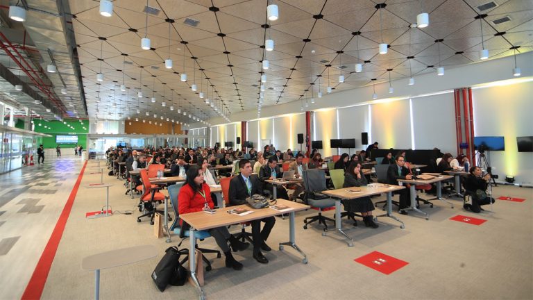 Mesa de Trabajo 2-resized