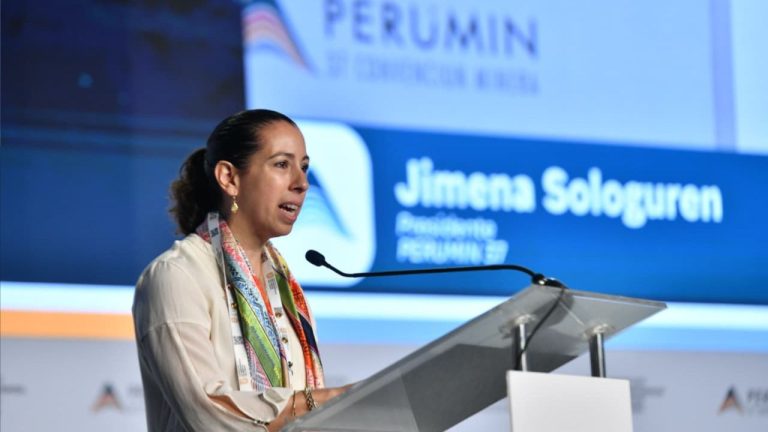 PERUMIN 37 JIMENA SOLOGUREN