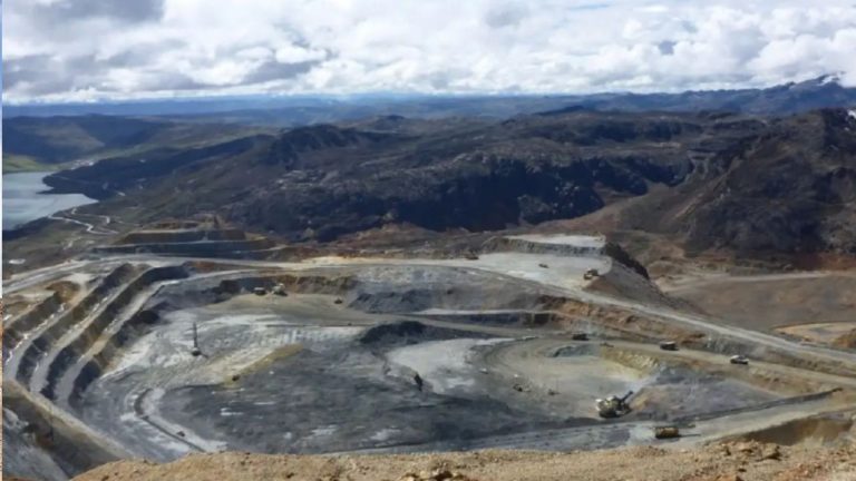 MINISTERIO DE ECONOMIA Y FINANZAS