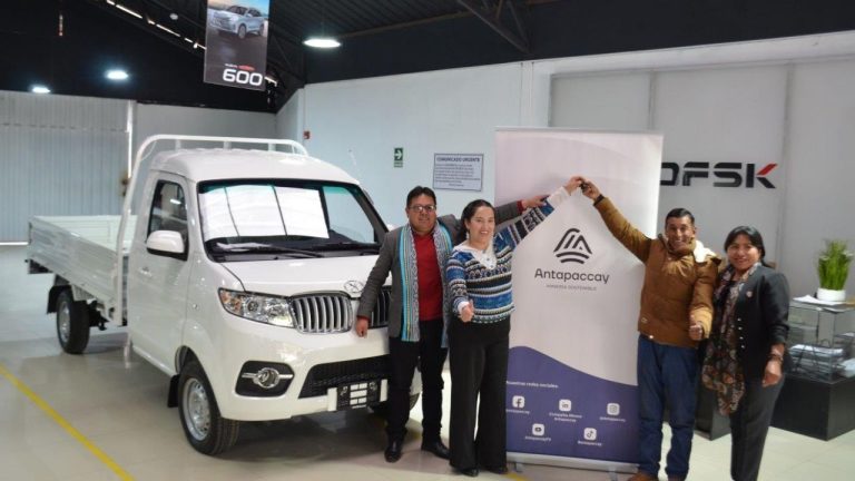 Antapaccay reconoce el esfuerzo de los productores con la entrega