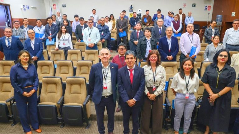 Especialistas nacionales e internacionales