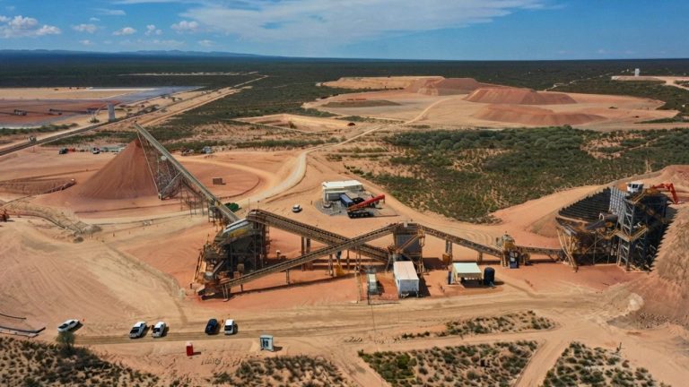 Exploración en Cusi - Silverco mining