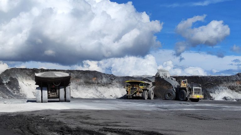 Minería