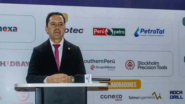 PRESIDENTE CESAR FARFAN